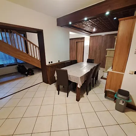 Albergue Surany *